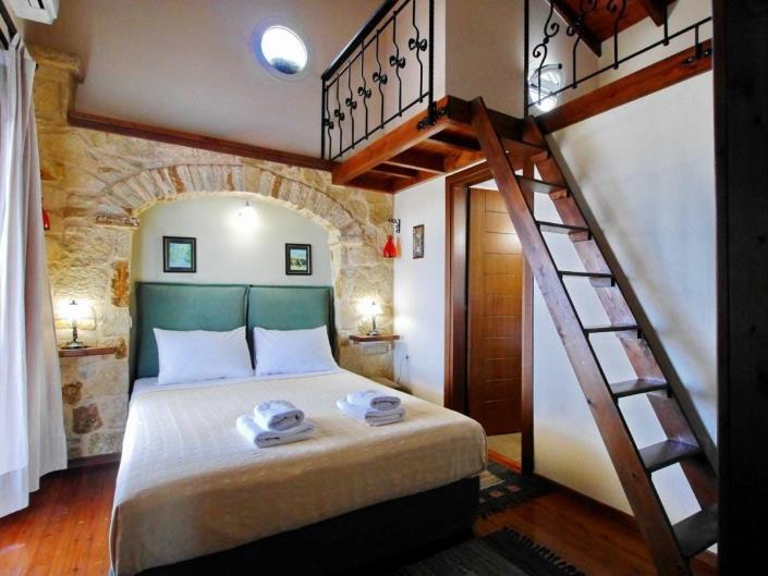 Image No.2-Villa de 7 chambres à vendre à Filipos