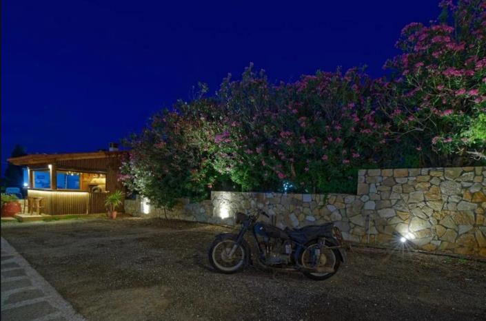 Image No.6-10 Bed Hotel for sale