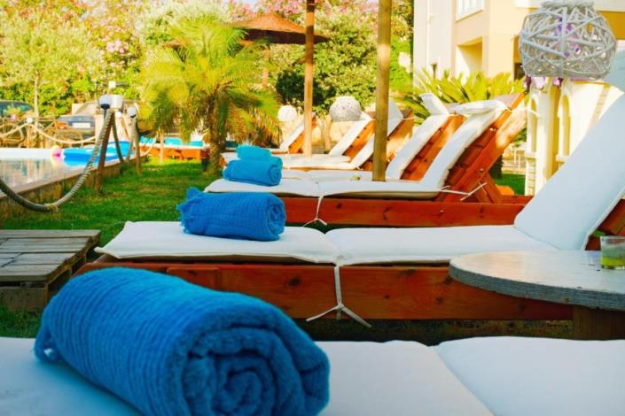 Image No.14-10 Bed Hotel for sale