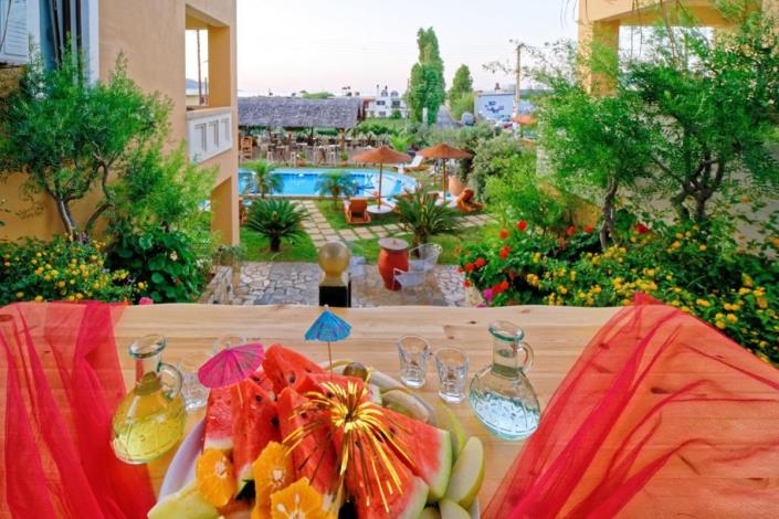 Image No.27-10 Bed Hotel for sale