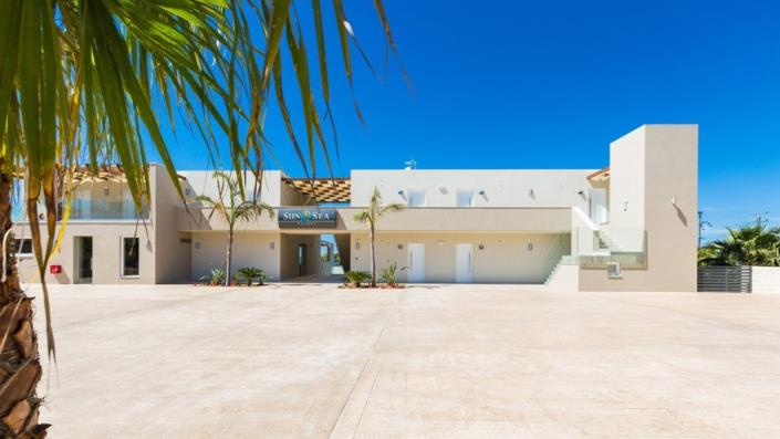 Image No.11-30 Bed House for sale