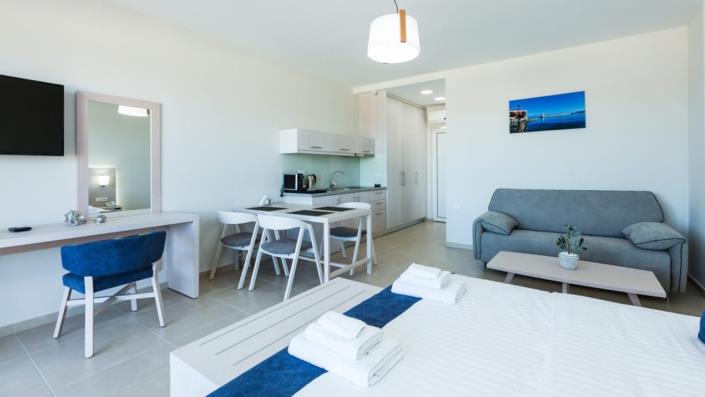 Image No.24-30 Bed House for sale