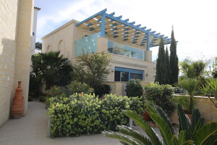 Image No.6-4 Bed Villa for sale