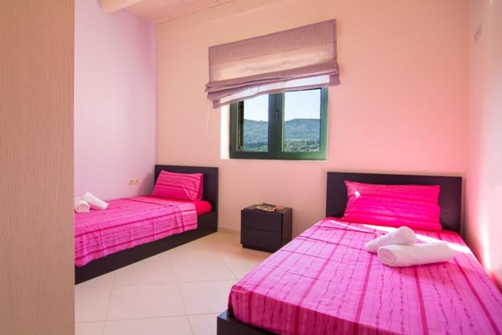 Image No.10-4 Bed Villa for sale