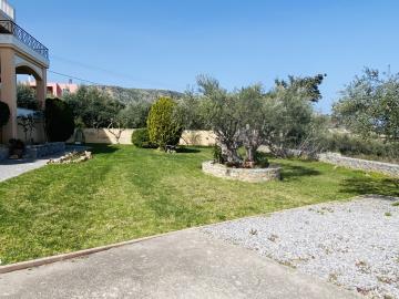 Villa-For-Sale-In-Kalives-image00045