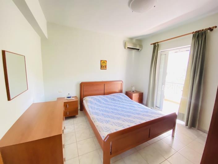 Image No.10-Propriété de 4 chambres à vendre à Kalyves