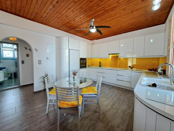 Image No.25-3 Bed Bungalow for sale