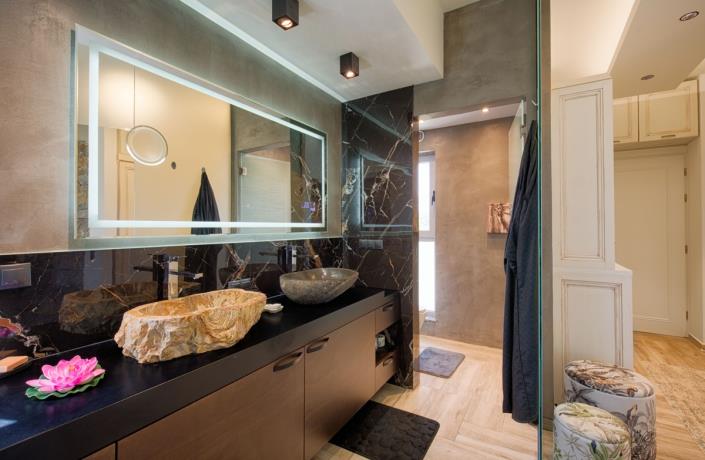 Image No.13-5 Bed Villa for sale