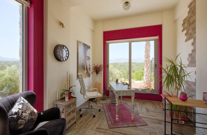 Image No.32-5 Bed Villa for sale