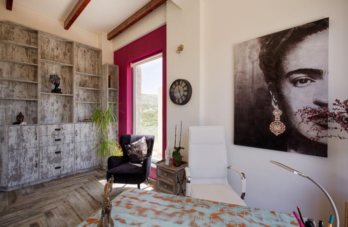 Image No.33-5 Bed Villa for sale