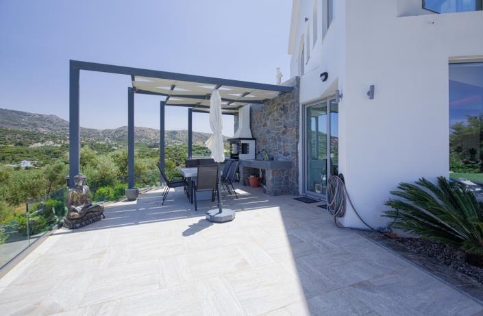 Image No.42-5 Bed Villa for sale