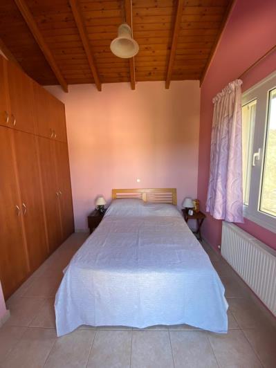 Image No.10-2 Bed House for sale