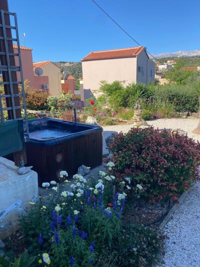 Image No.36-2 Bed House for sale