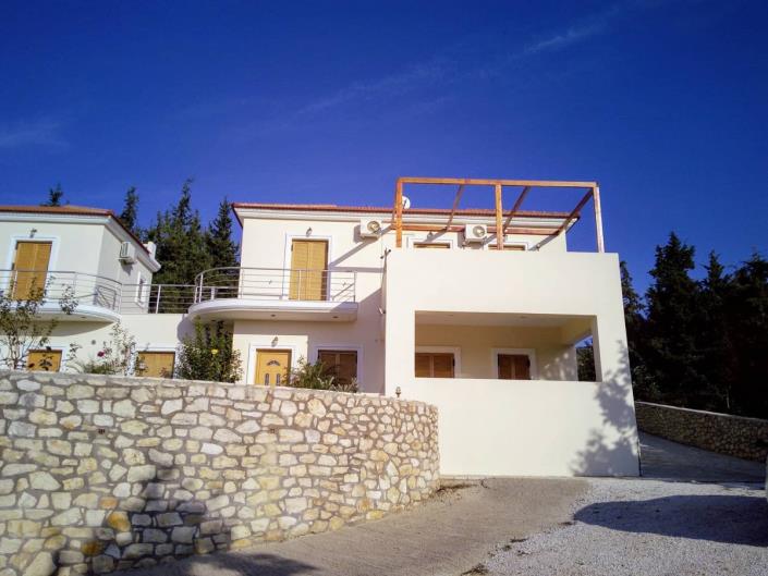 Image No.2-Villa de 6 chambres à vendre à Gavalohori