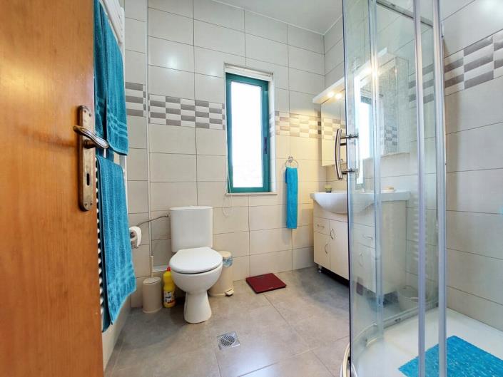 Image No.41-Villa / Détaché de 4 chambres à vendre à Kambia