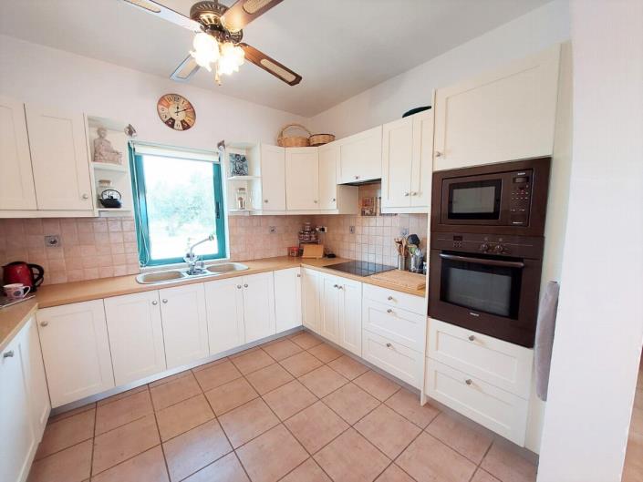 Image No.52-Villa / Détaché de 4 chambres à vendre à Kambia