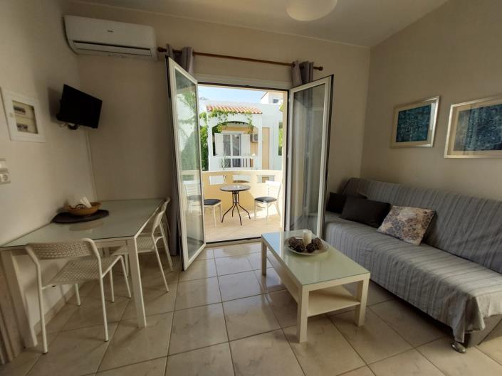 Image No.2-Un hôtel de 6 chambres à vendre à Almyrida