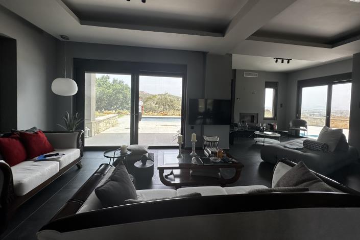 Image No.54-3 Bed Villa for sale