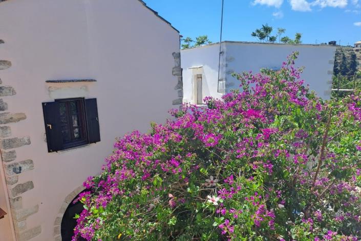 Image No.3-3 Bed House for sale