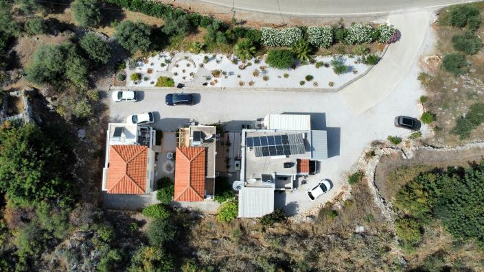 Image No.6-2 Bed House for sale