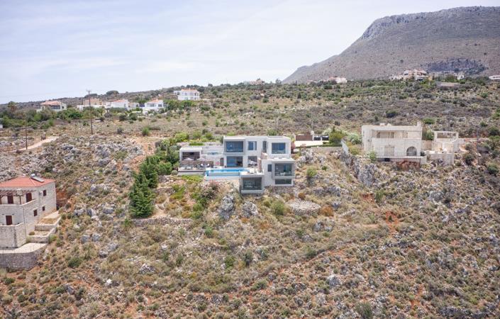 Image No.39-Villa de 4 chambres à vendre à Kokkino Horio