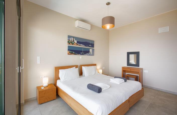 Image No.47-Villa de 4 chambres à vendre à Kokkino Horio