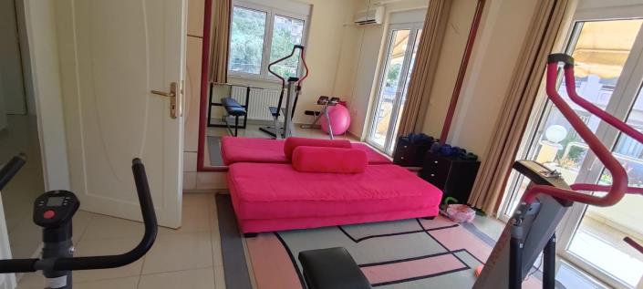 Image No.36-7 Bed Apartment for sale