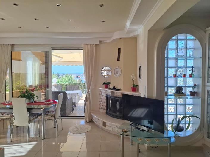 Image No.45-7 Bed Apartment for sale