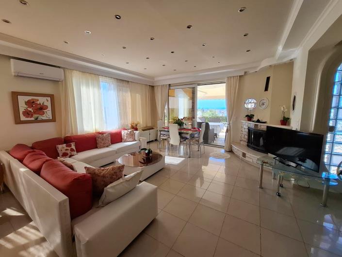 Image No.46-7 Bed Apartment for sale