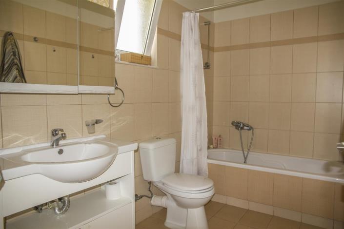 Image No.18-Appartement de 3 chambres à vendre à Gerani