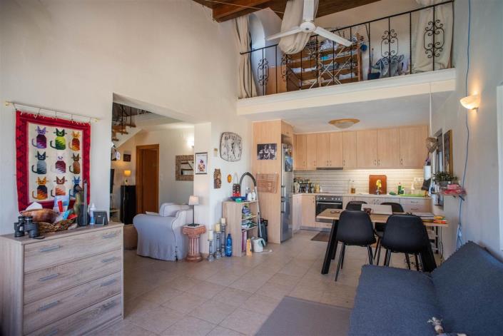 Image No.22-5 Bed House for sale