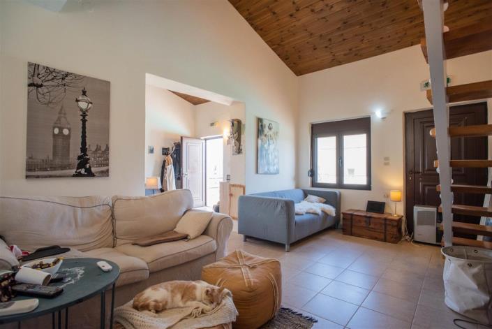 Image No.24-5 Bed House for sale