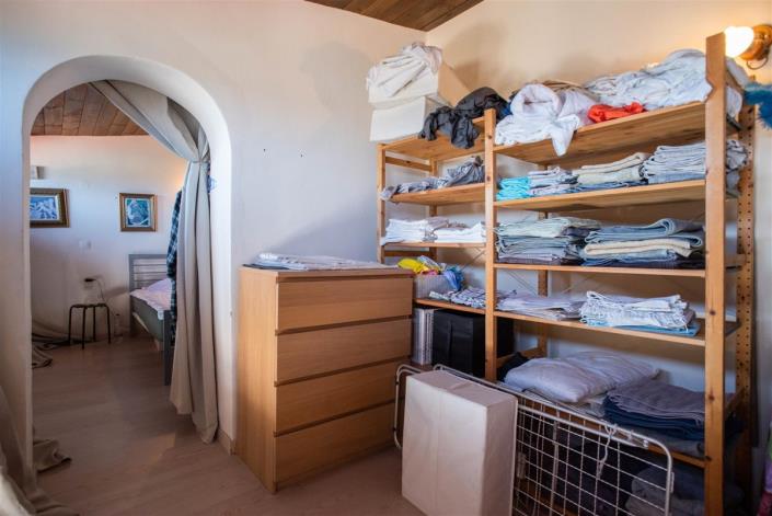 Image No.26-5 Bed House for sale