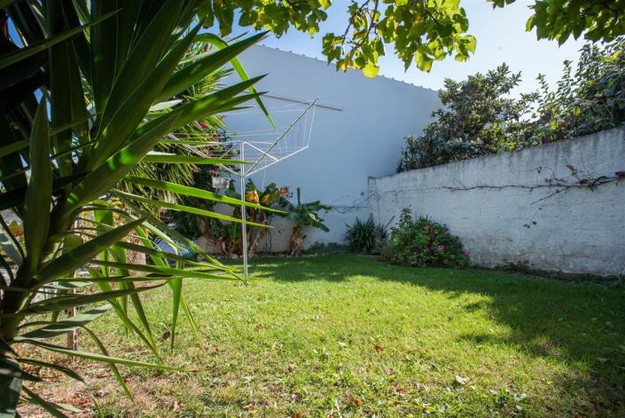 Image No.37-5 Bed House for sale