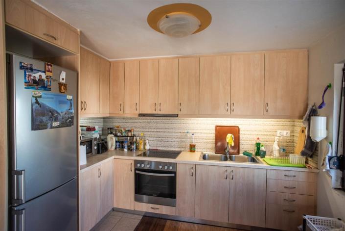 Image No.47-5 Bed House for sale