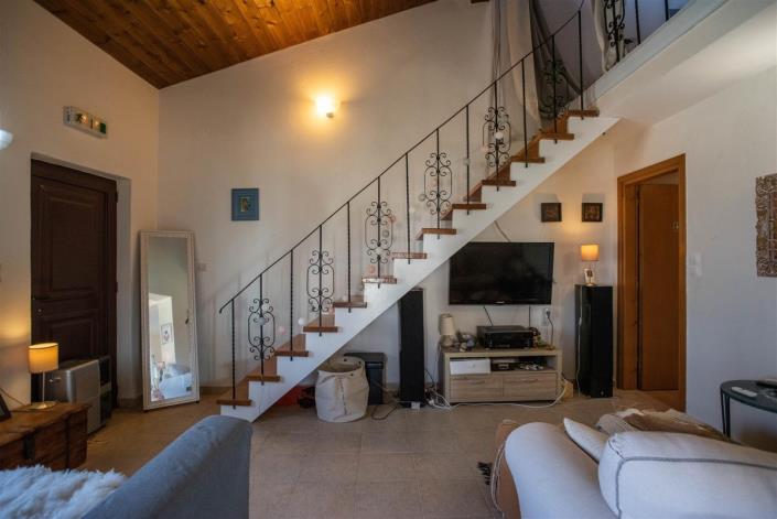 Image No.49-5 Bed House for sale