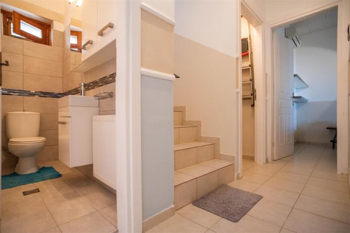 Image No.26-3 Bed Villa for sale