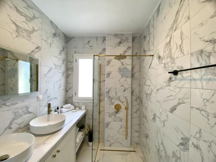 Image No.9-Villa de 4 chambres à vendre à Xirosterni