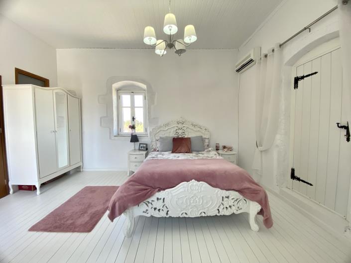 Image No.22-Villa de 4 chambres à vendre à Xirosterni