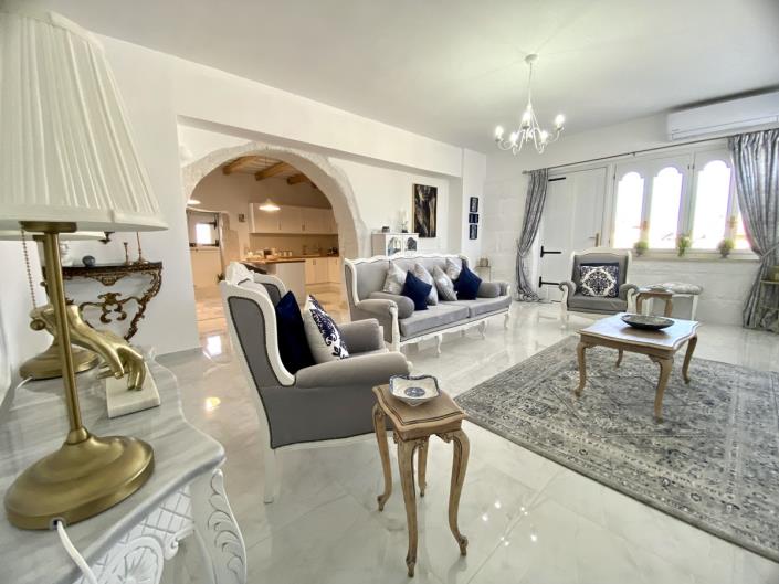 Image No.33-Villa de 4 chambres à vendre à Xirosterni