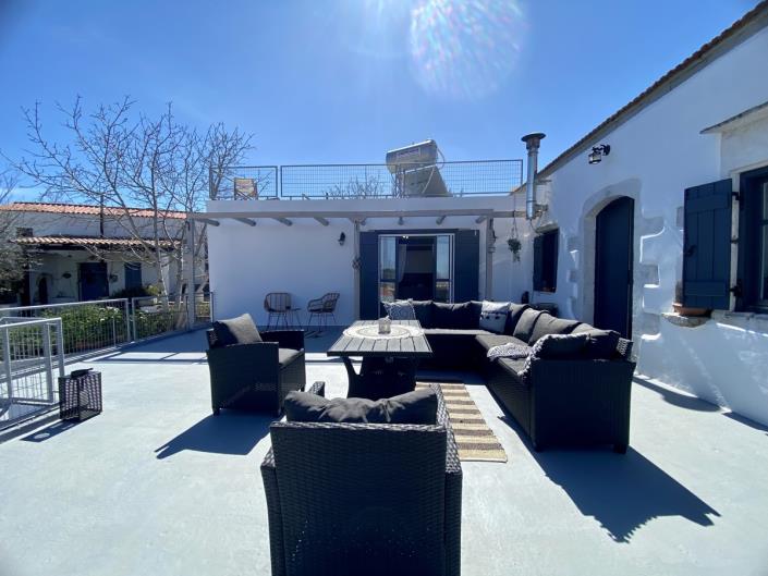 Image No.49-Villa de 4 chambres à vendre à Xirosterni