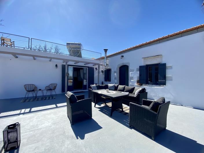 Image No.50-Villa de 4 chambres à vendre à Xirosterni