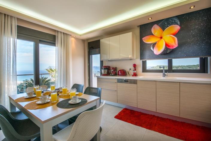 Image No.7-4 Bed Villa for sale