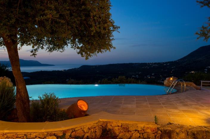 Image No.58-Villa de 4 chambres à vendre à Gavalohori