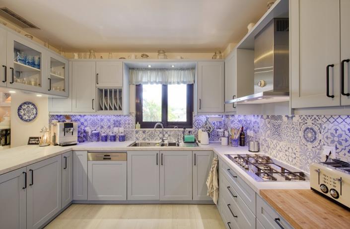 Image No.8-3 Bed Villa for sale