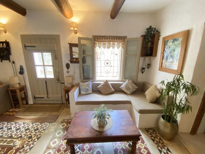 Image No.21-4 Bed Village House for sale