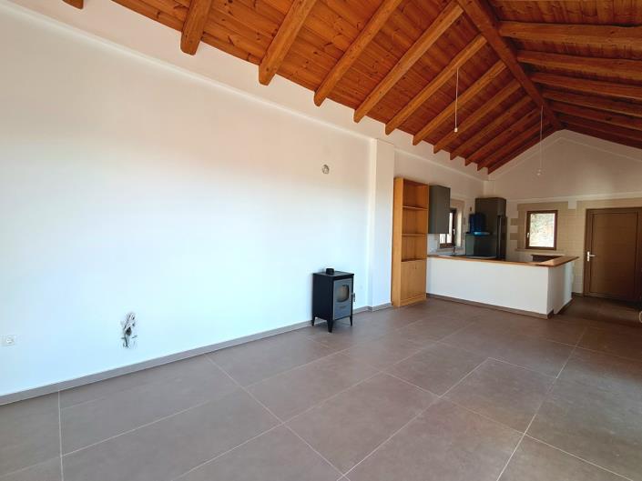 Image No.10-2 Bed House for sale