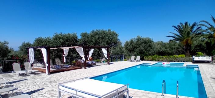 Image No.2-Villa de 5 chambres à vendre à Kournas