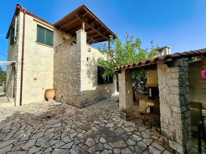 Image No.3-2 Bed House/Villa for sale