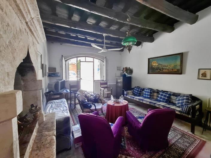 Image No.8-4 Bed House for sale